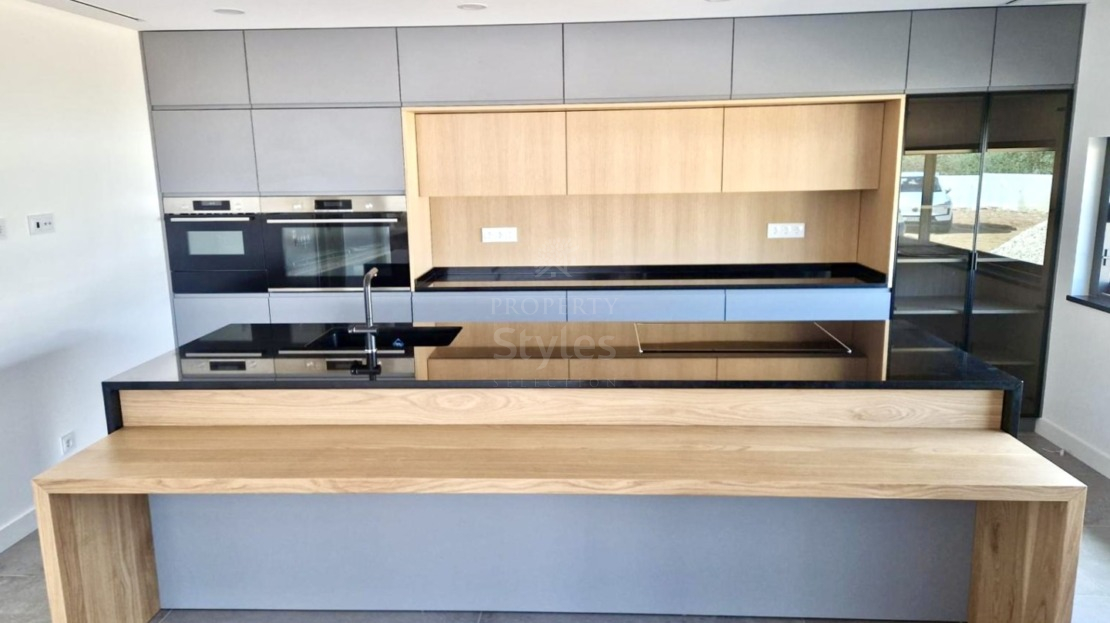Super modern high-specification villa in São Brás de Alportel