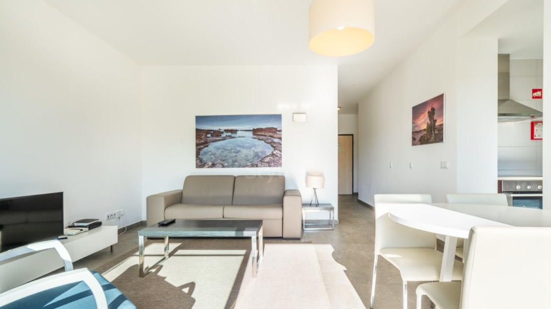 Modern-style 1 bedroom apartment for sale in Portimão