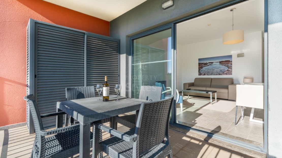 Modern-style 1 bedroom apartment for sale in Portimão