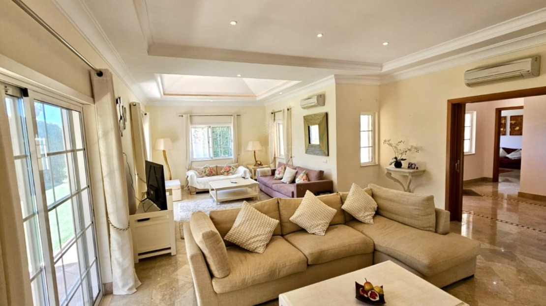 Elegant four bedroom villa with pool in private urbanisation in Almancil