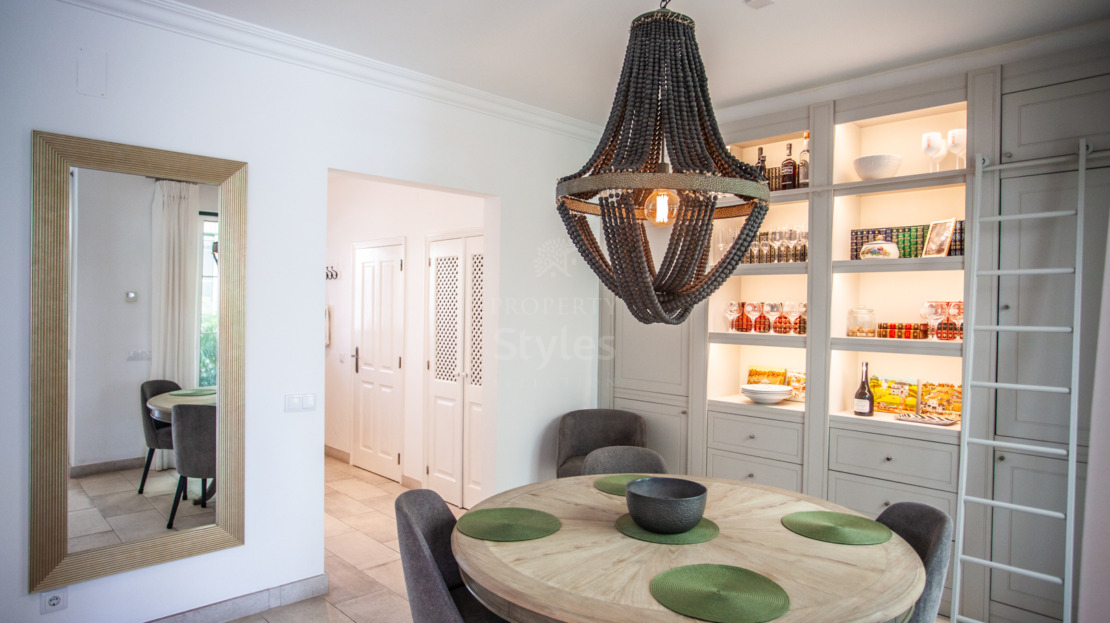 An opportunity to own a highly desirable property in a prestigious golf club environment